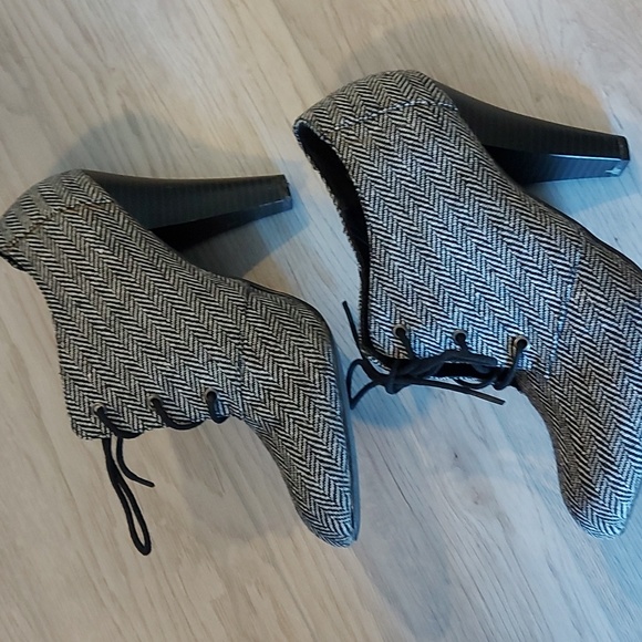 Call It Spring Gray Heeled Booties - Picture 2 of 5